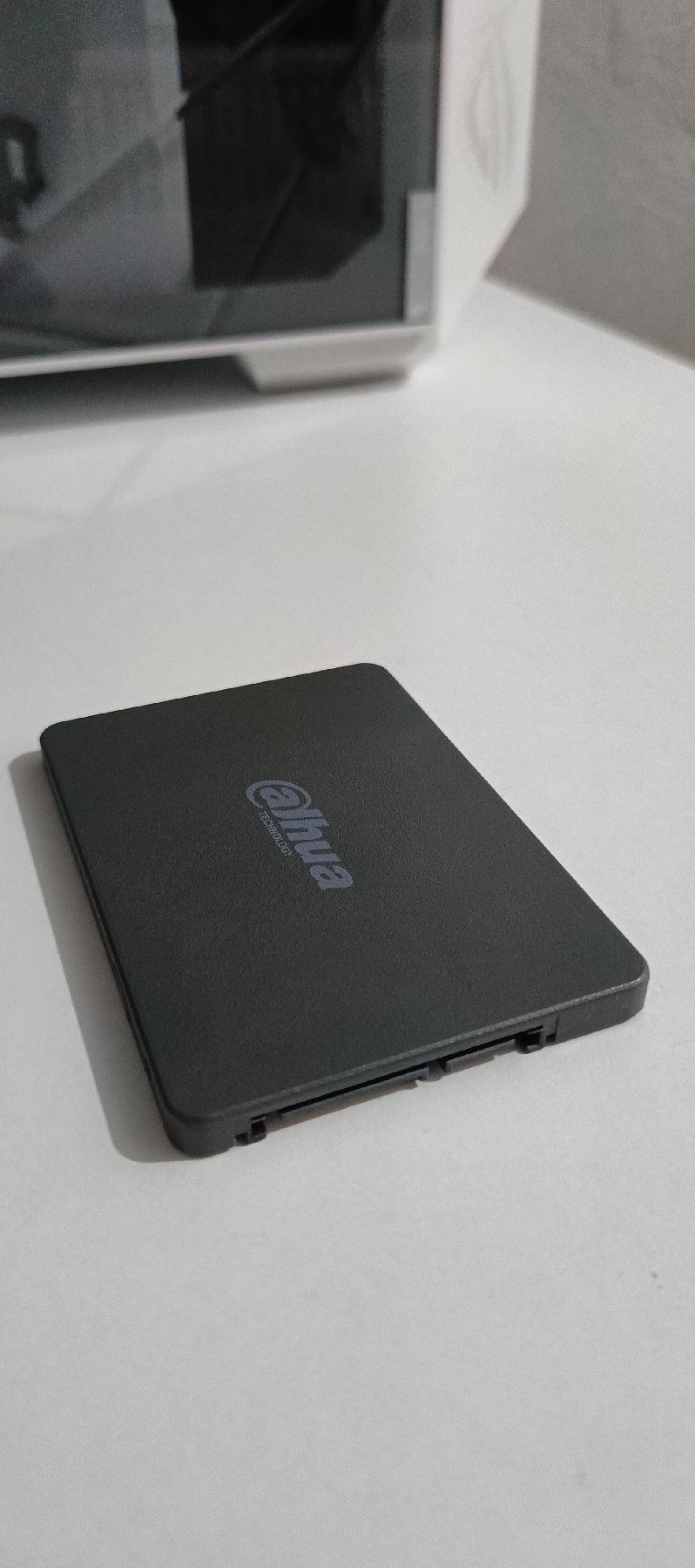 Dahua 240 gb ssd sıfır ürün sağlık:100°performans:100° ilan görseli