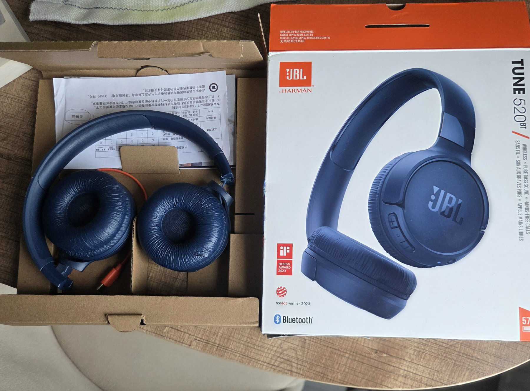 Mavi jbl kulaklık