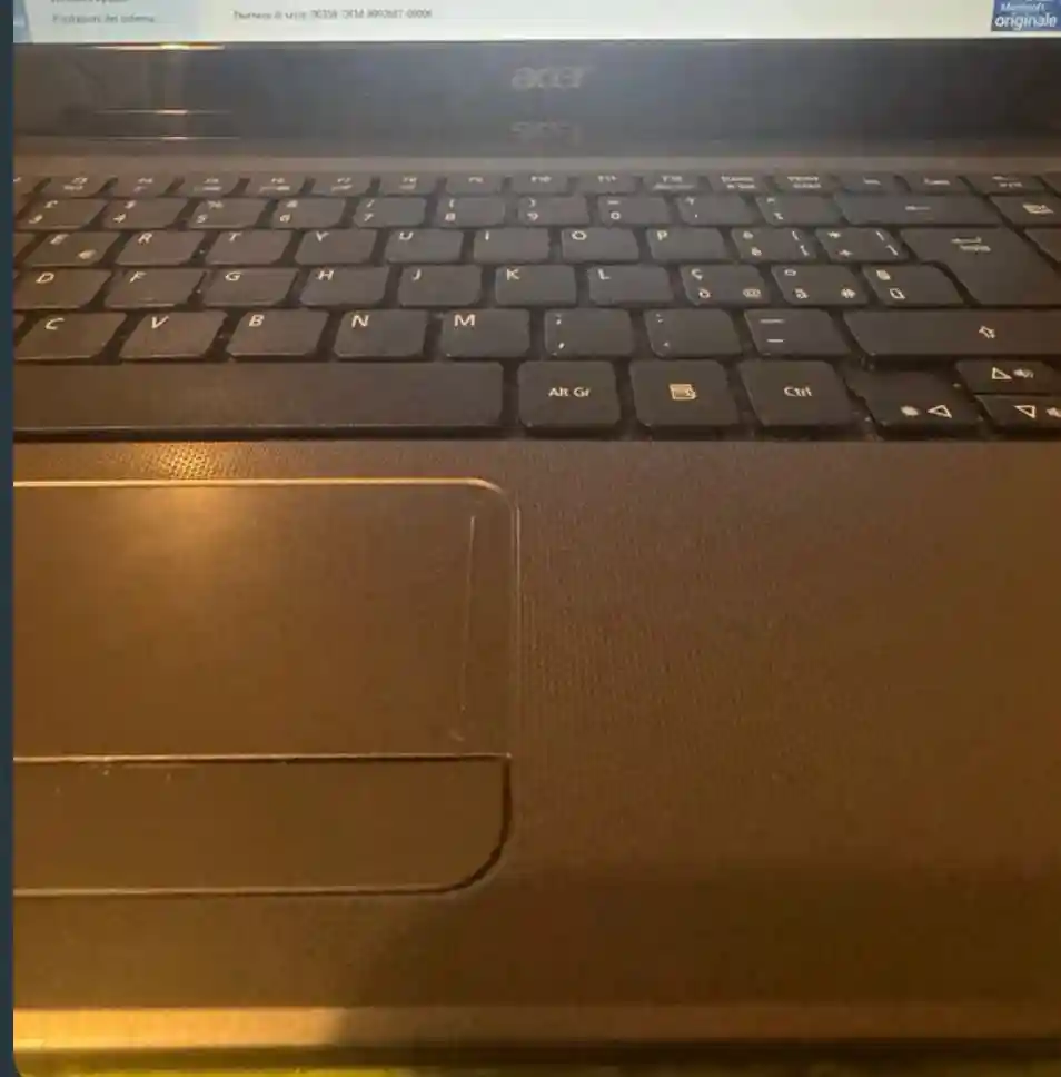Acer dizüstü bilgisayar ilan görseli
