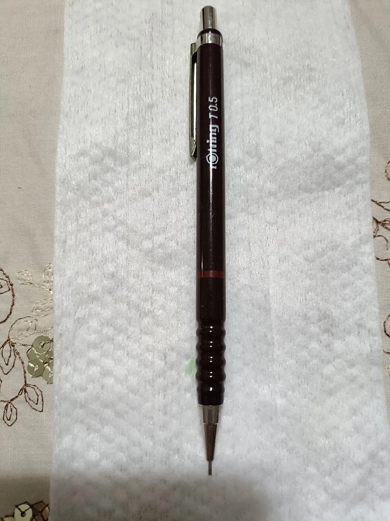 Rotring retro 0.5 kurşun kalem