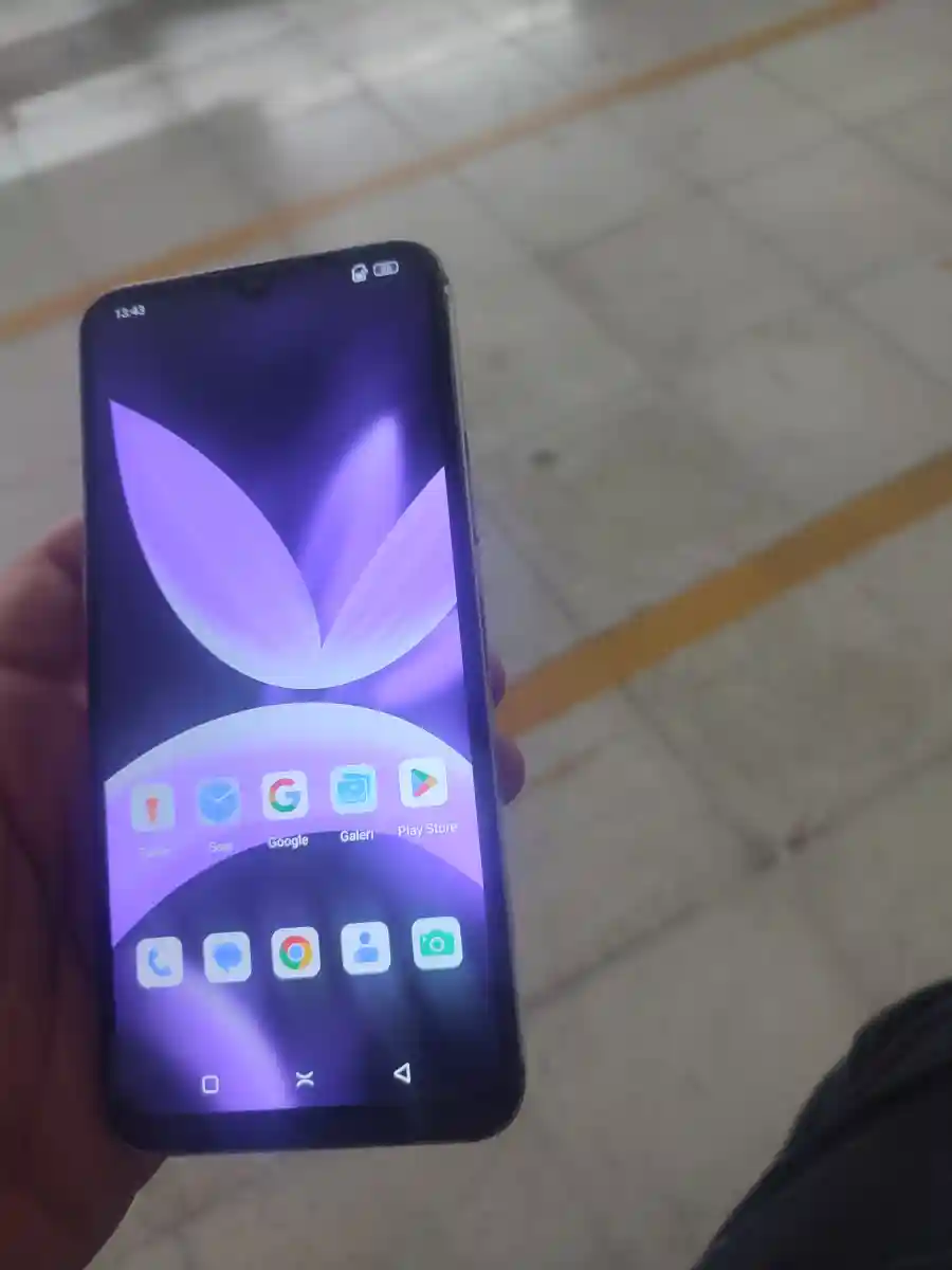 Omix x5 telefon 128 gb temiz cihaz son fiyat 4.000 tl nakit satılık cihaz tam bir oyun canavarı ilan görseli