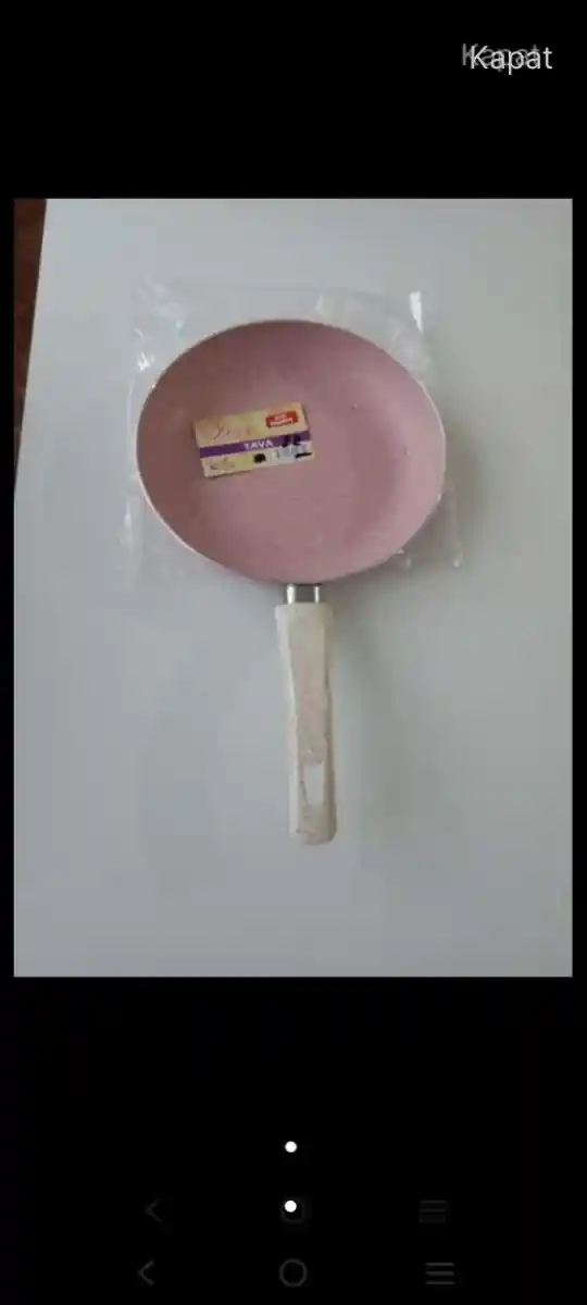 Pembe renkli tava