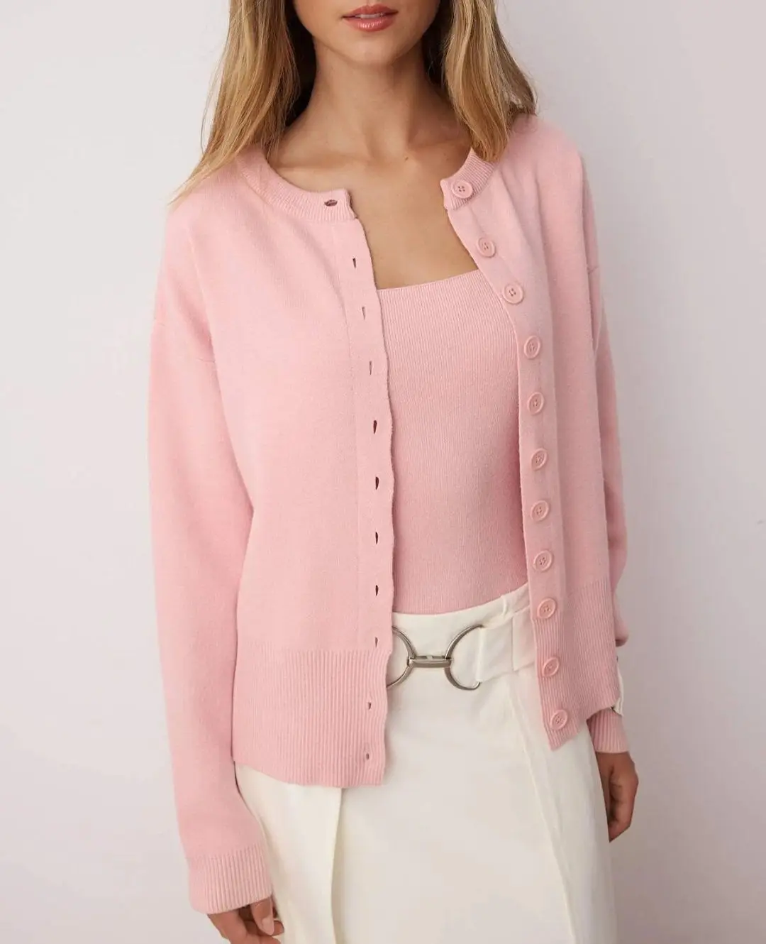 Pembe kadın hırka ve bluz