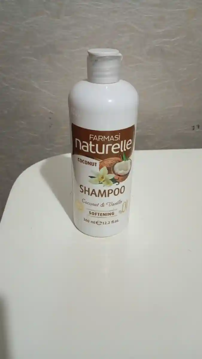 Farmasi naturelle hindistan cevizli şampuan
