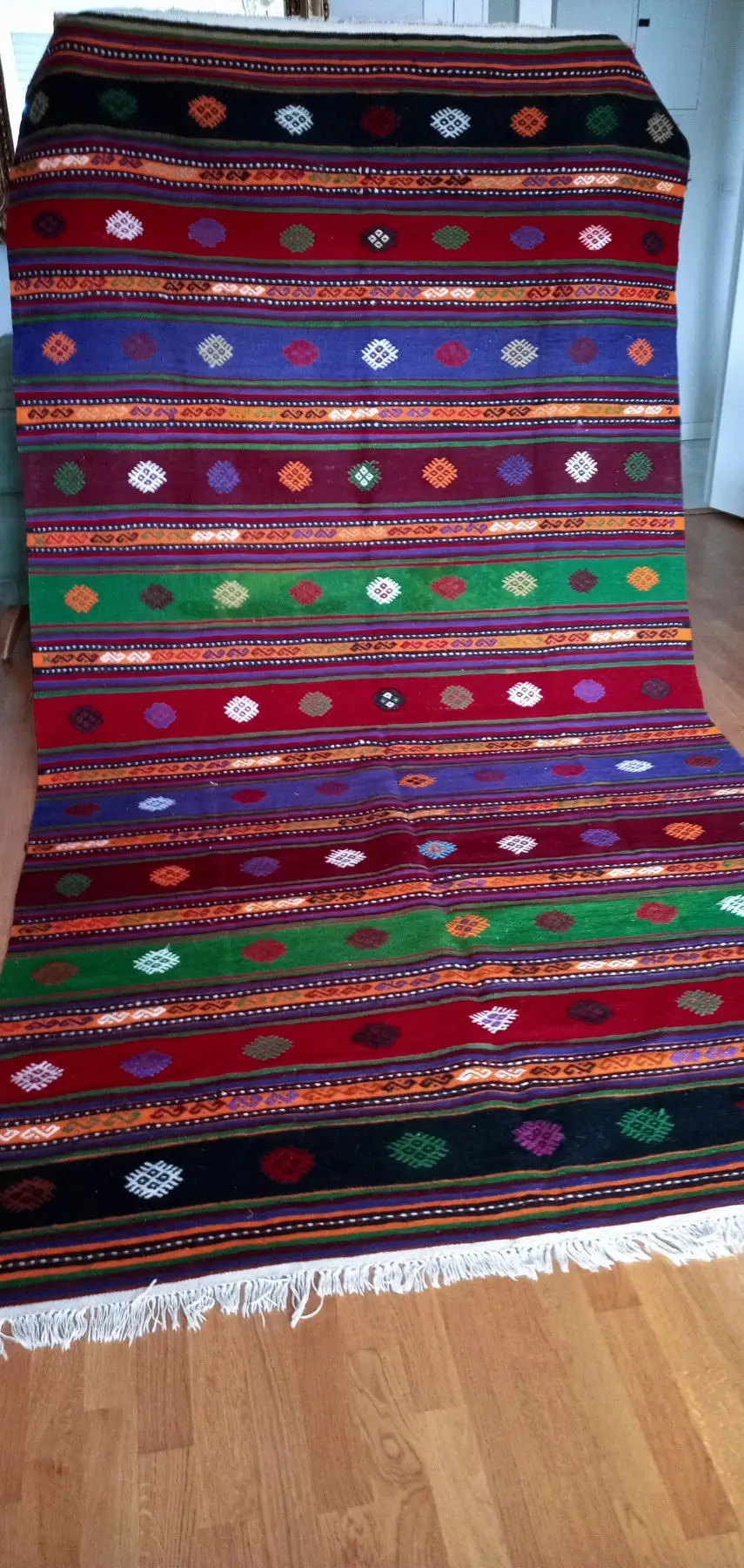 Renkli el dokuma kilim