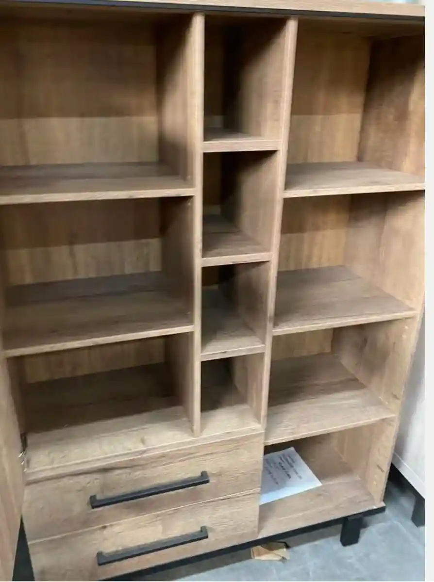 Modern ahşap kitaplık