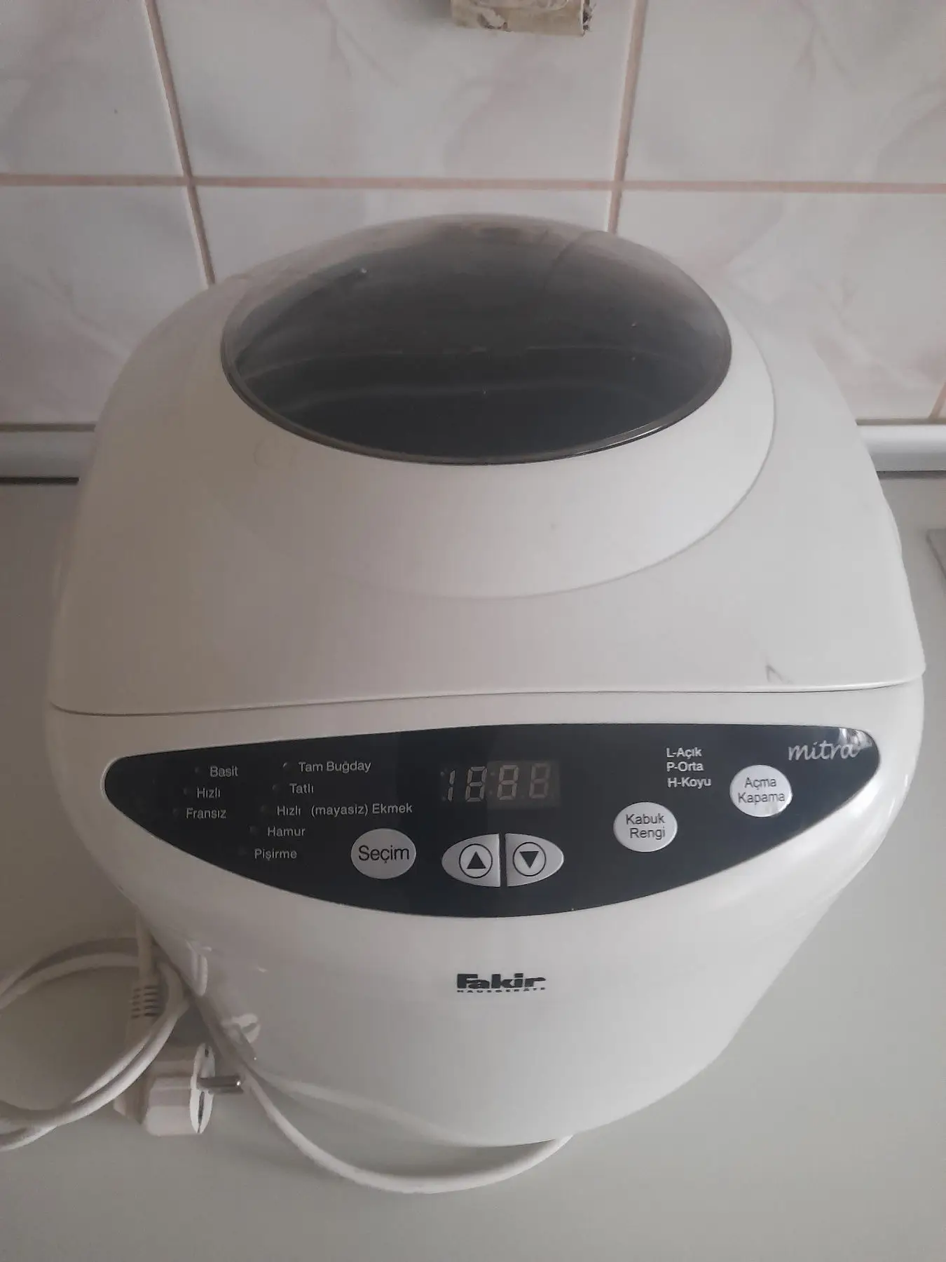 Beyaz ekmek yapma makinesi