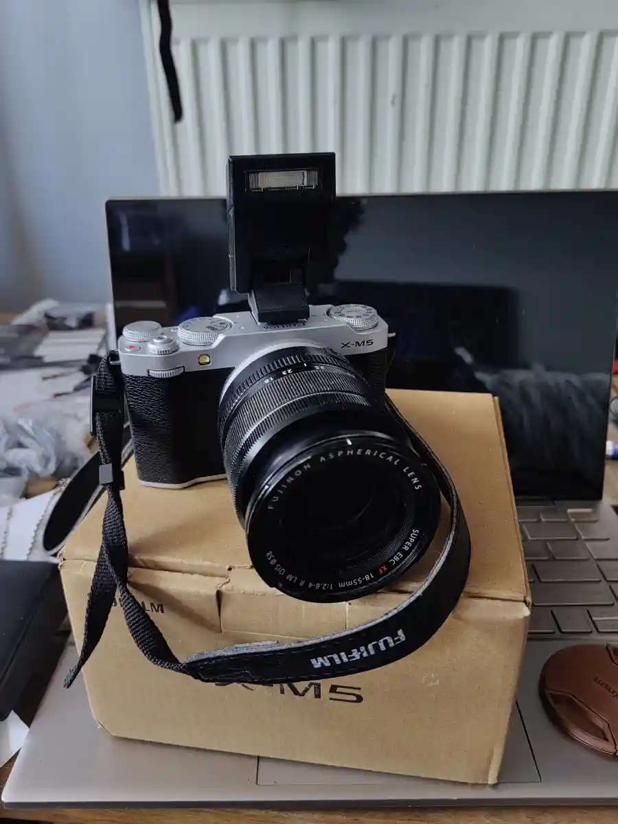 Fujifilm x-m5 18-55mm f2.8-4