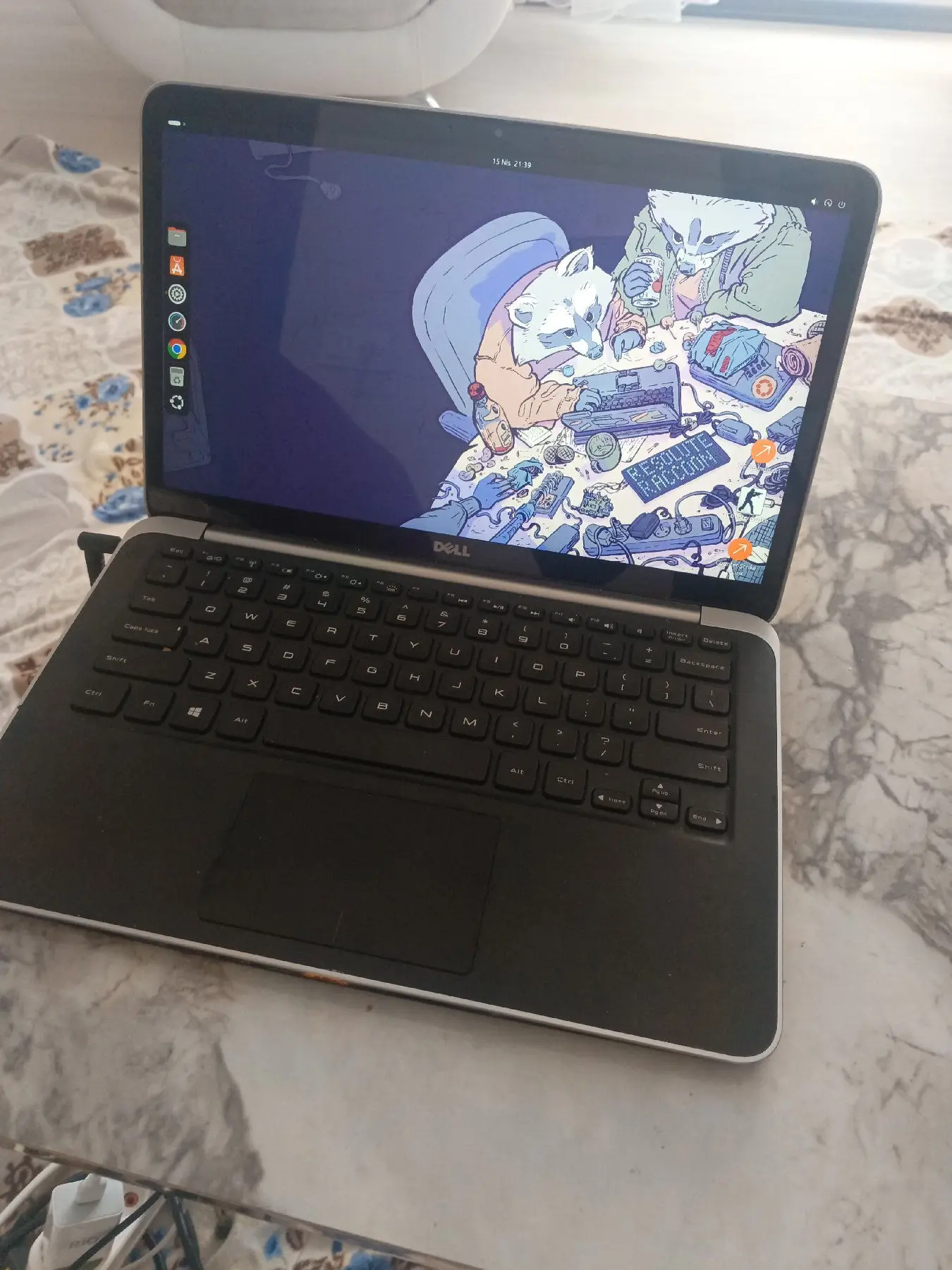 Dell  dokunmatik leptop pili bitik şarjda çalışır