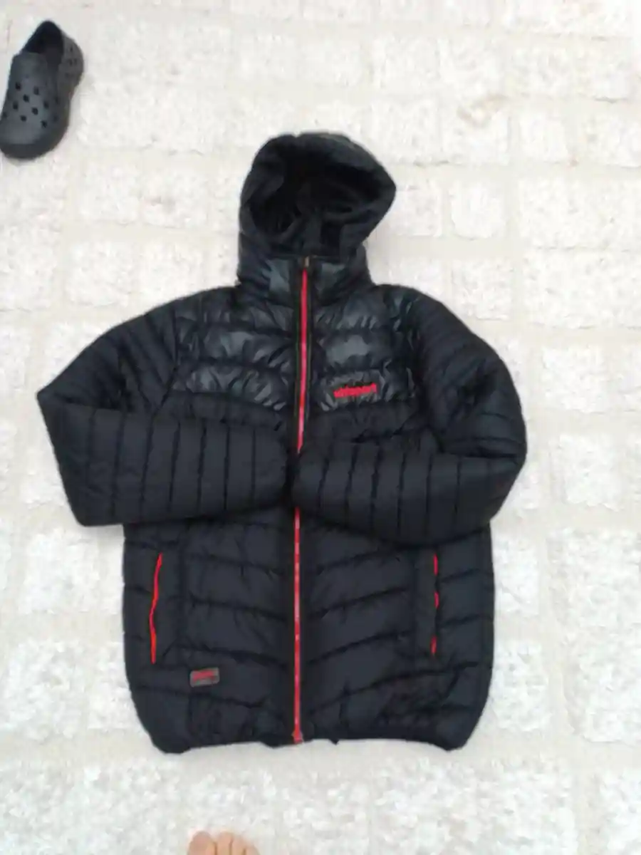 Uhlsport sporcu mont.kaliteli ve sorunsuzdur