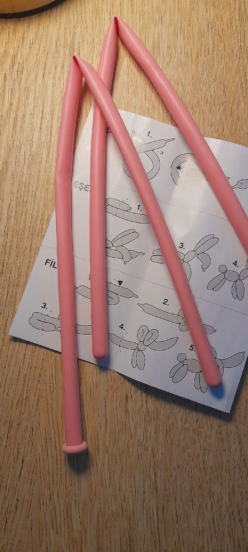 Pembe balon şişirme aleti seti