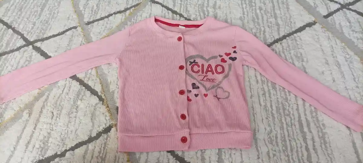 Pembe kız çocuk hırkası