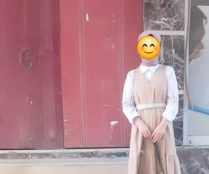 Bej renkli jile elbise