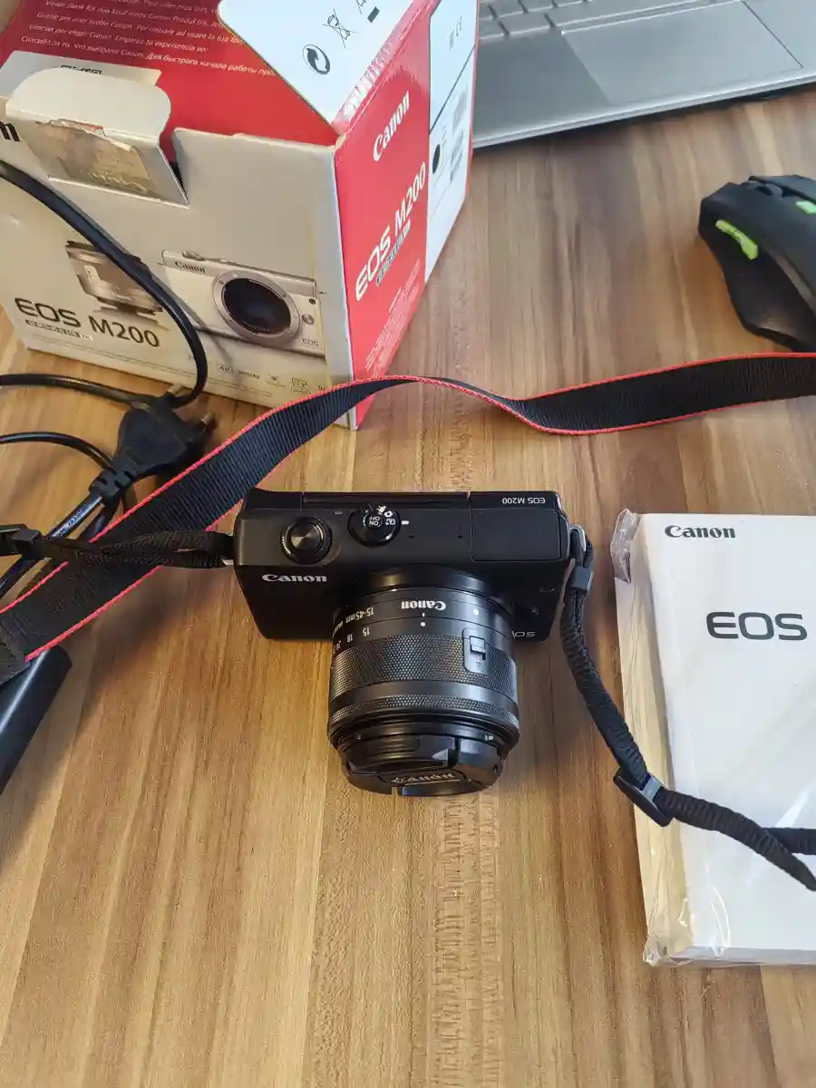 Canon eos m200 dijital fotoğraf makinesi ilan görseli