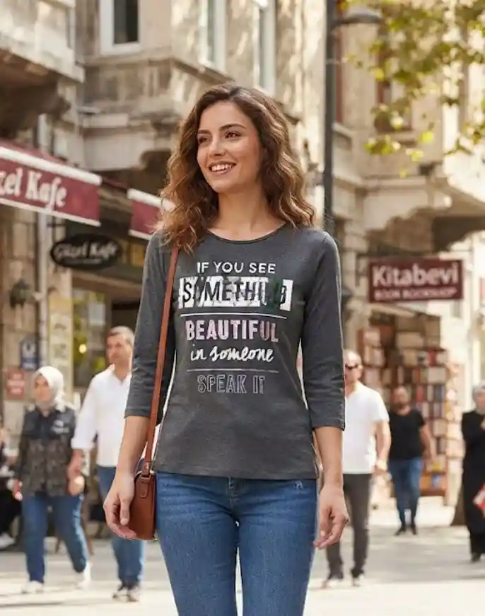 Yazlık kadın tişörtü