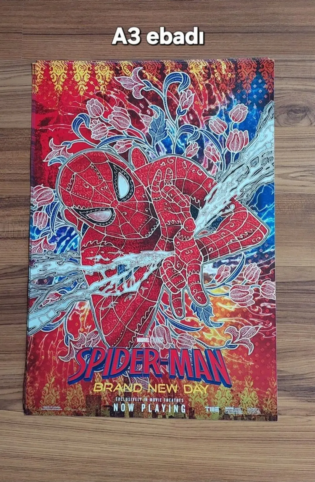 Spider-man a3 boyutunda renkli poster