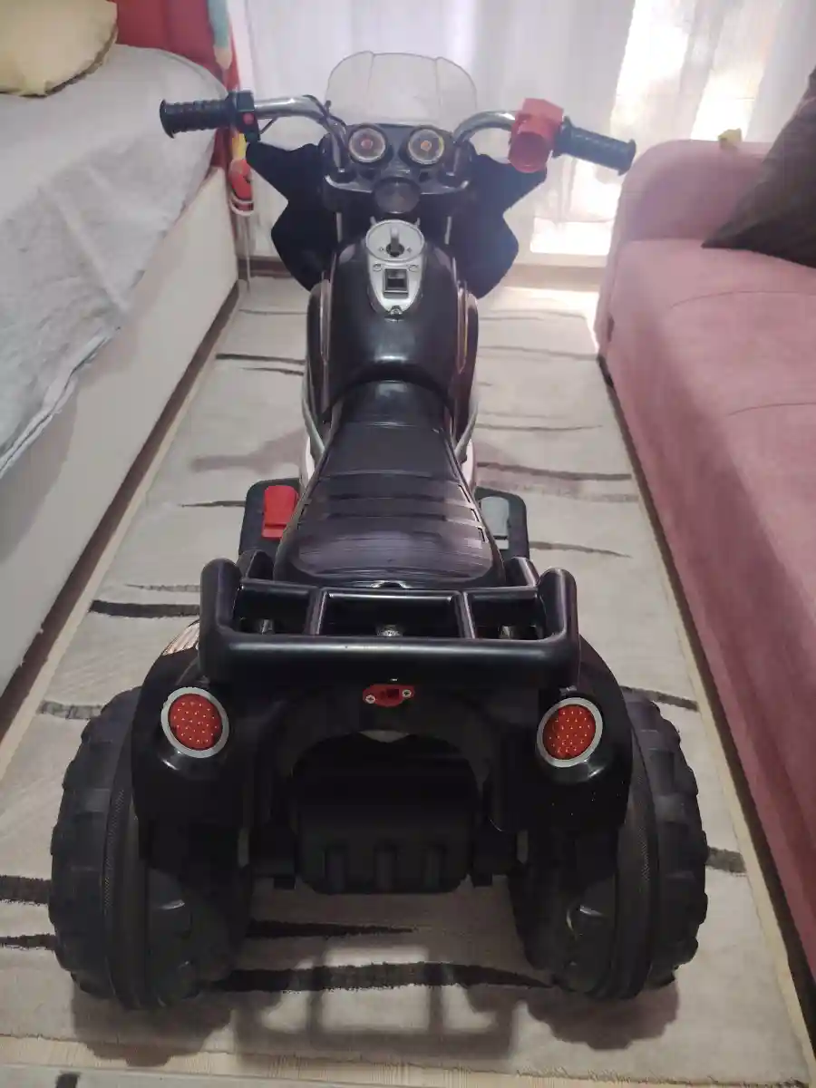 çocuklar i̇çin elektrikli atv