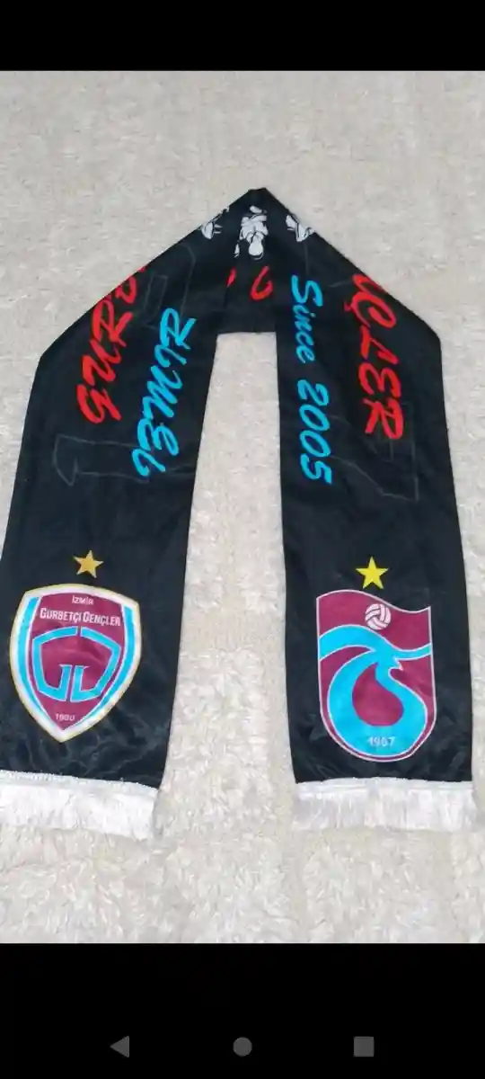 Trabzonspor gurbetçi gençler taraftar grubu atkı