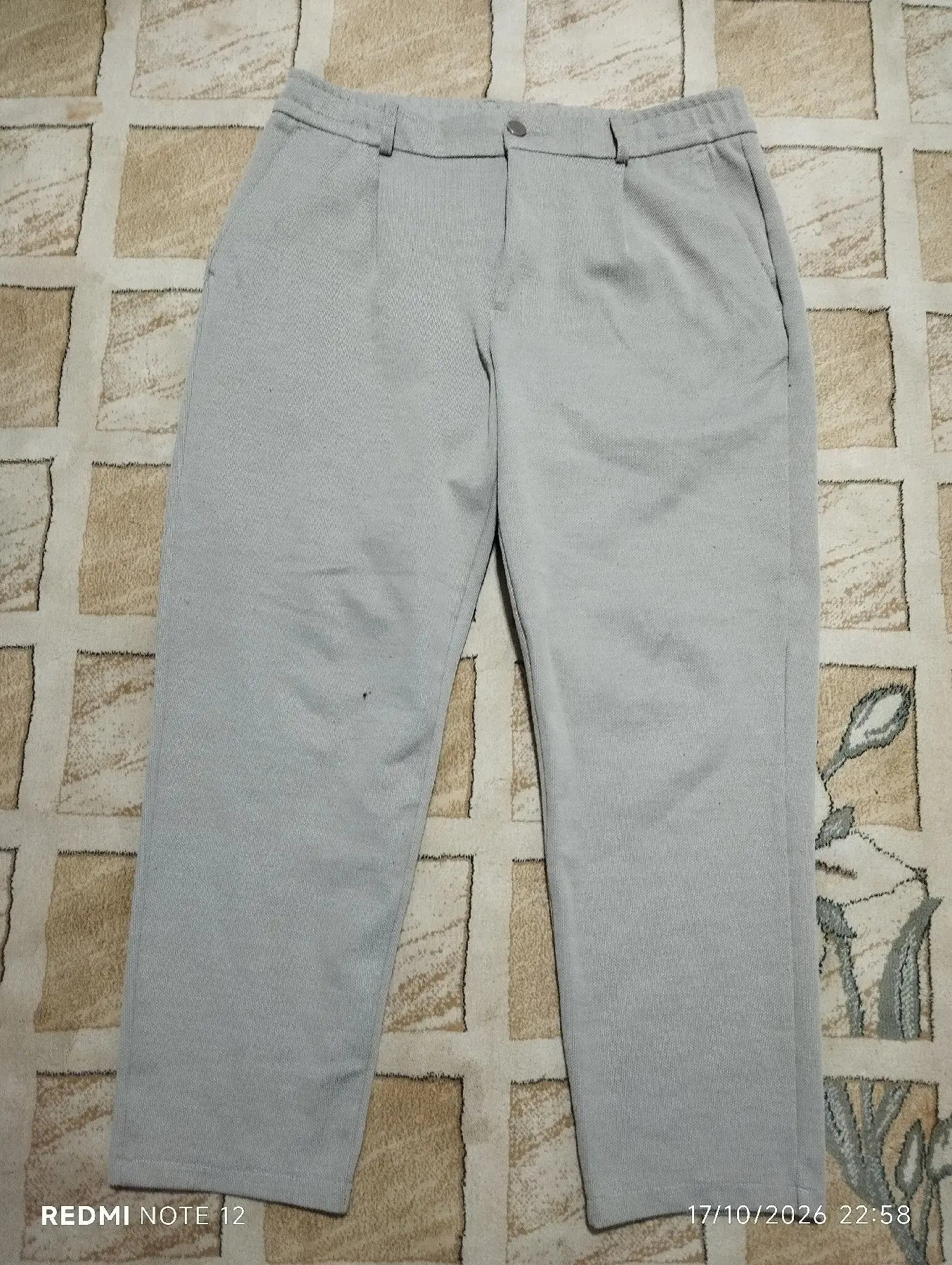 Lcw 32 beden kışlık pantolon beli lastikli sorunsuz ilan görseli