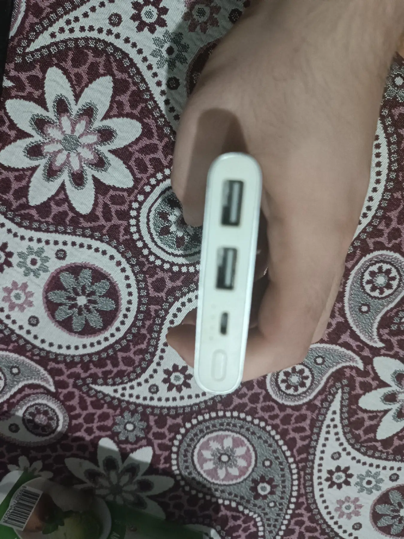 Beyaz powerbank