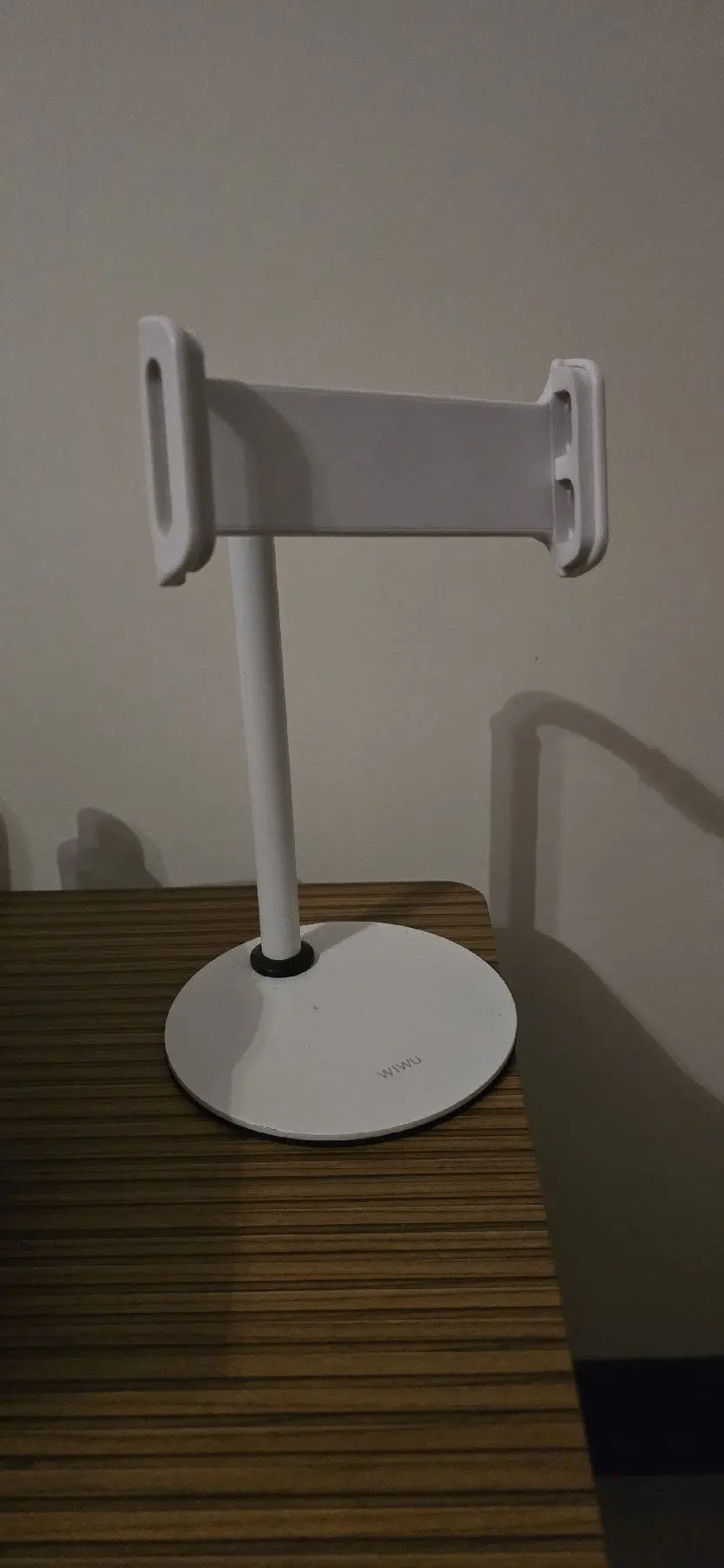 Telefon ve tablet standı