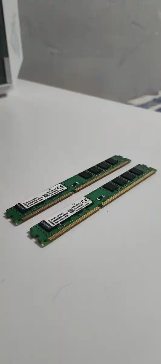Kingston 8+8=16 gb 1600 mhz ddr3 bilgisayar ram (sorunsuz&temiz)