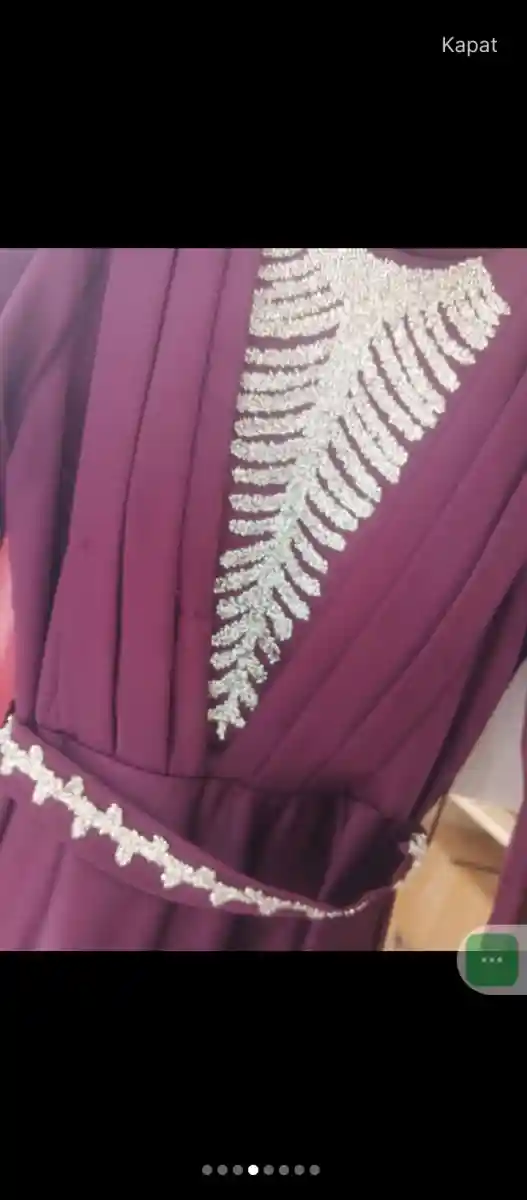Mor renkli şık elbise