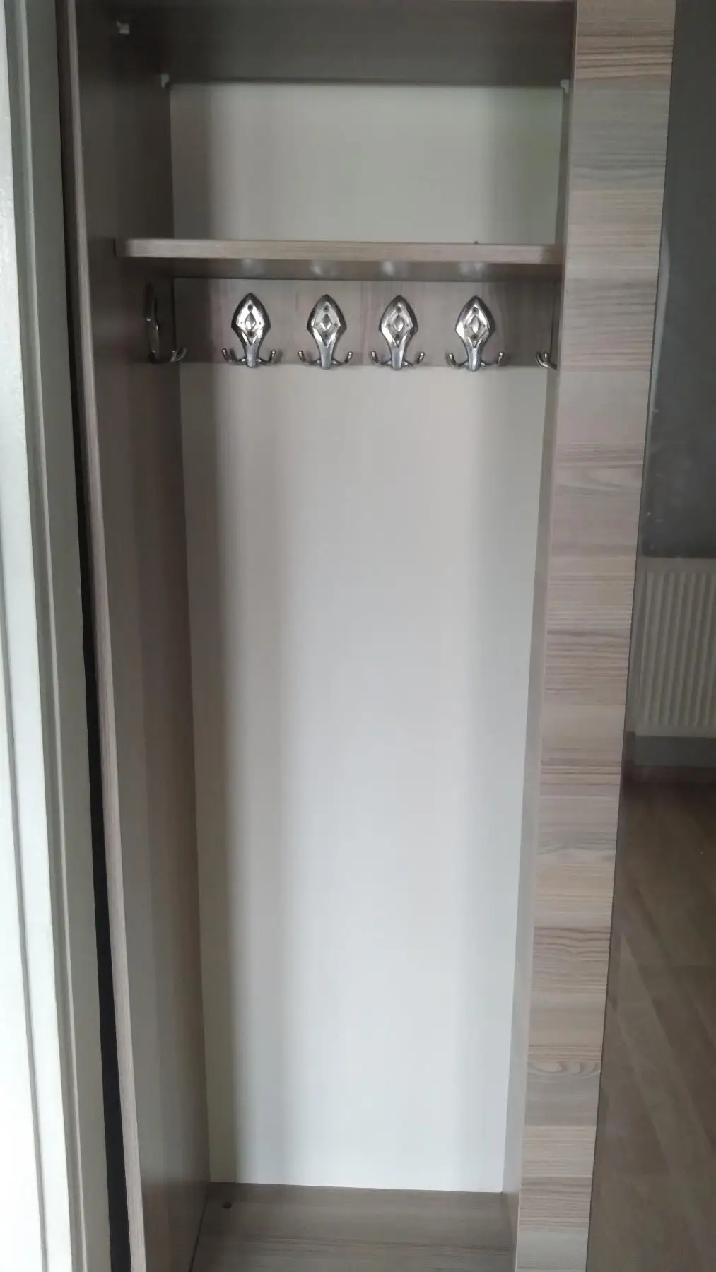 Fortmanto 2 kapılı. ayakkabıları koymak için raf