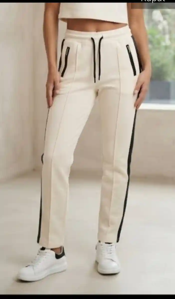 Krem rengi şeritli pantalon.. 4xl..
