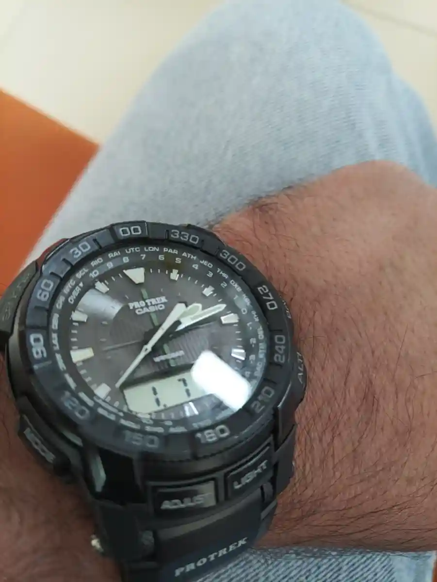 Casio prg 550 pro trek kol saati