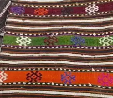 Renkli el dokuması kilim yastık