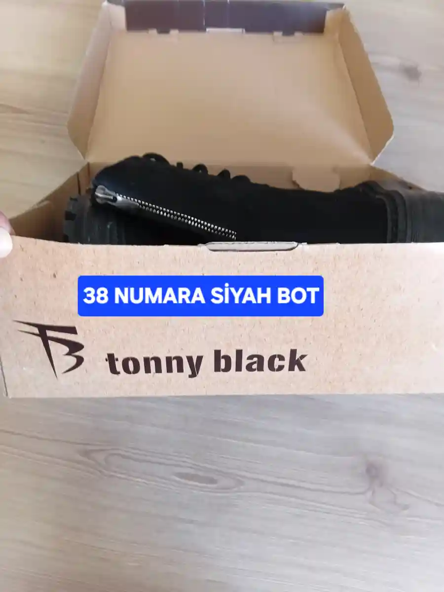 38 numara siyah bot