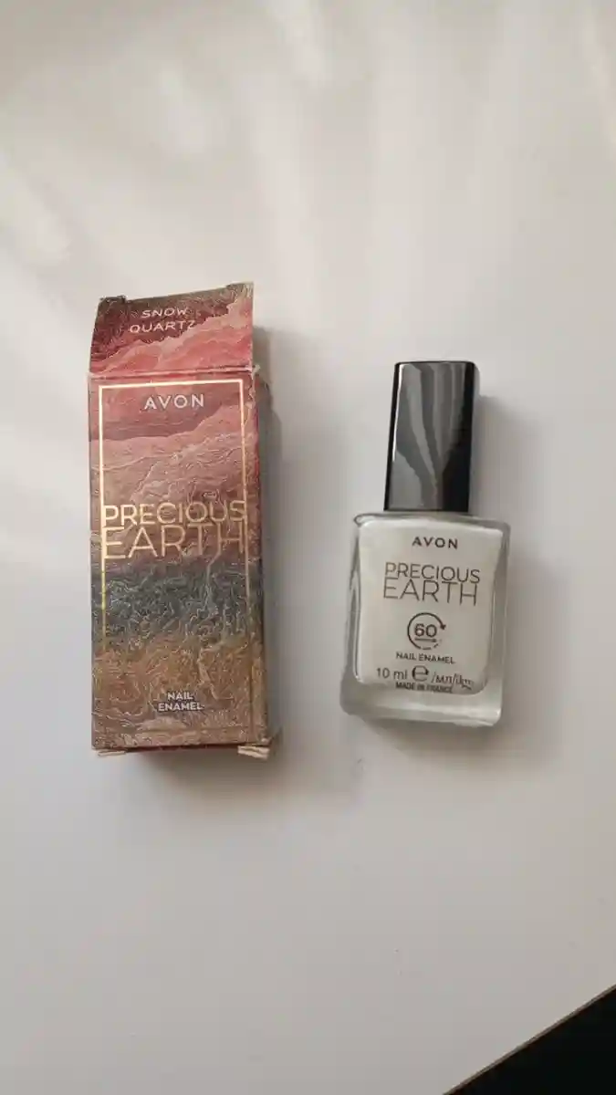 Avon precious earth ojetirnak besleyici