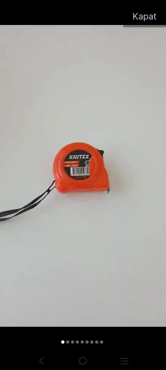 Kırmızı mezura ölçüm aleti