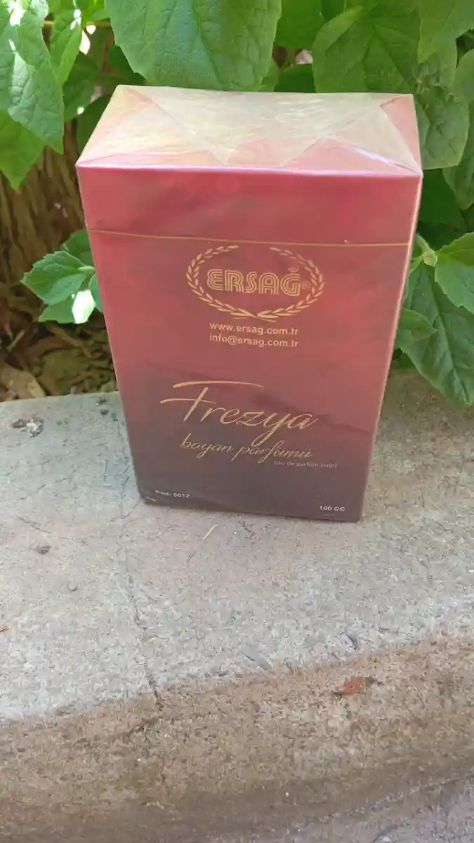 Frezya parfüm kutusu