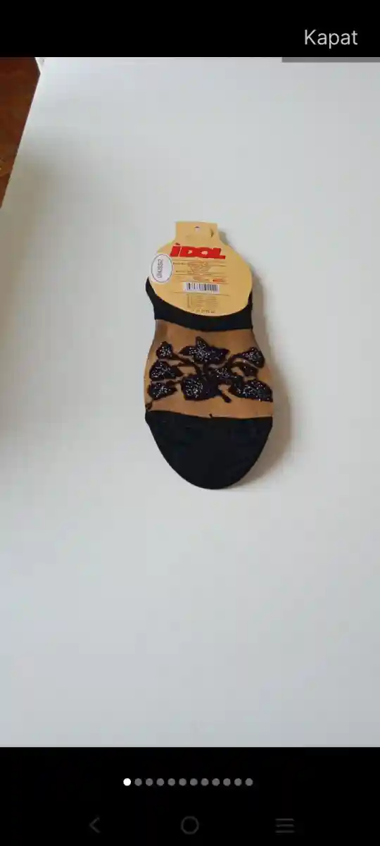 Siyah dantel detaylı ev terliği