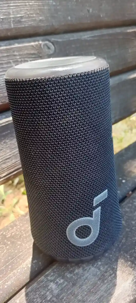 şık tasarımlı bluetooth hoparlör