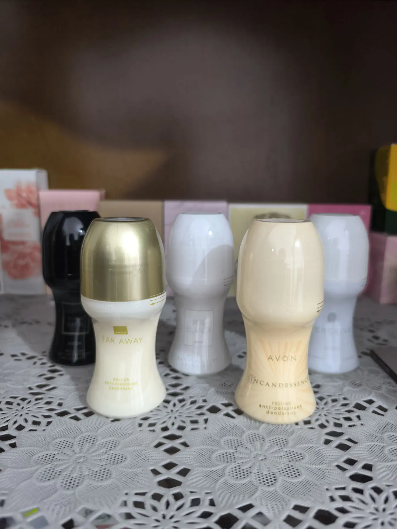 Avon deodorant (adet)