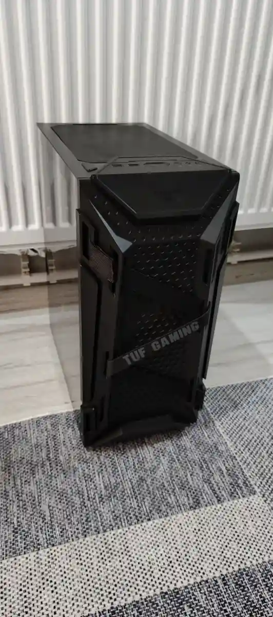 Asus tuf gt301 rgb kasa+gamepower 750w 80 plus power supply
