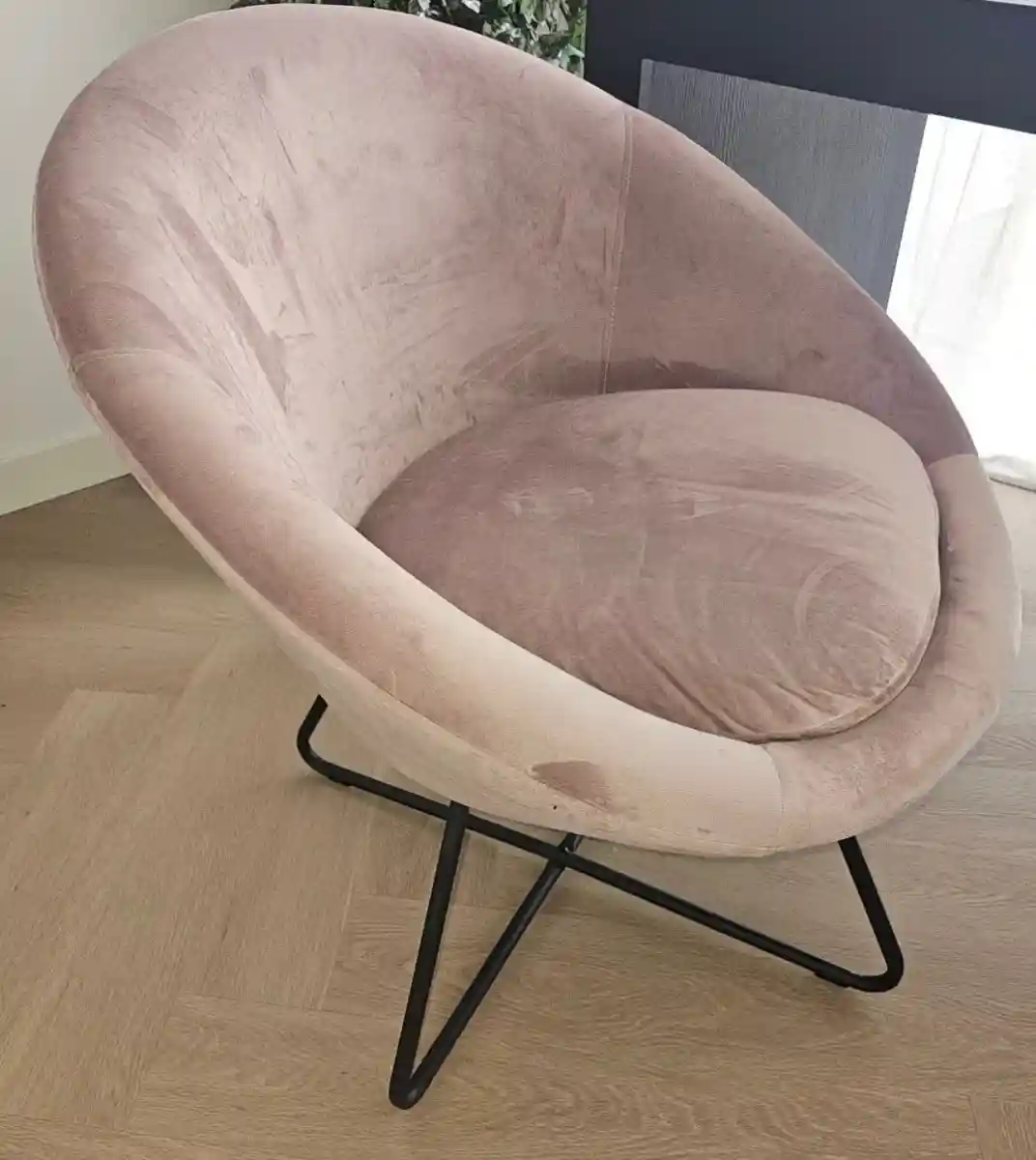 Pembe modern puf koltuk