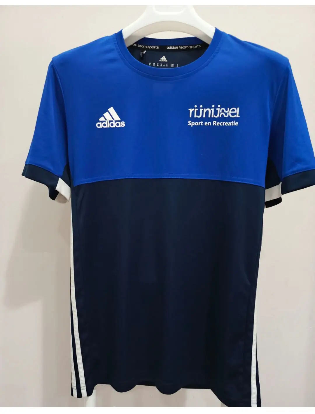 Adidas mavi spor tişört m beden