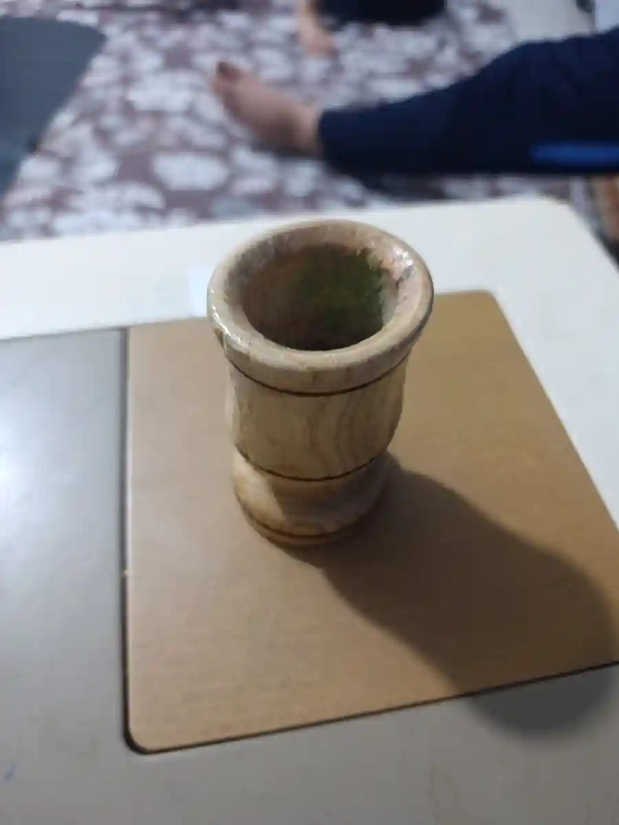 Satılık doğal ahşap sarımsak ve baharat havanı (9 cm)mutfakta geleneksel dokunuşları ve doğallı