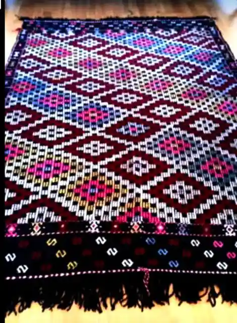 Renkli dekoratif antika el dokuma yün kilim halı
