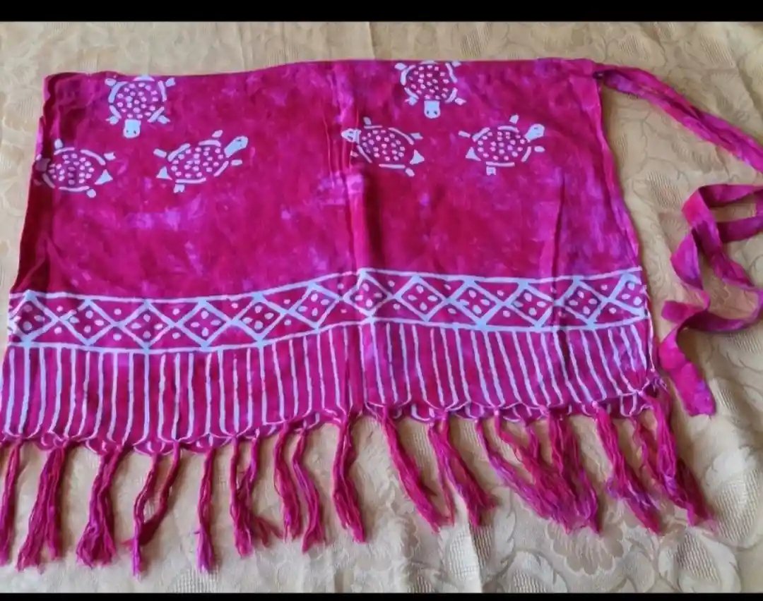Kamlumbağa desenli plaj eteği