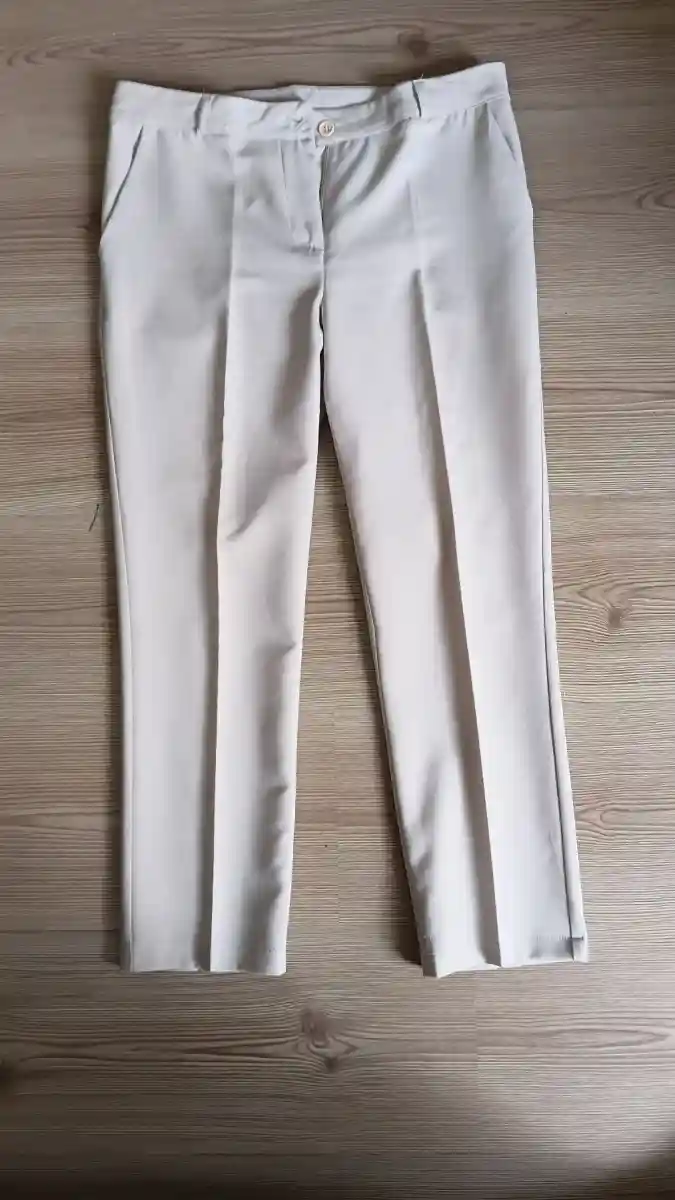 Bej renkli şık pantolon