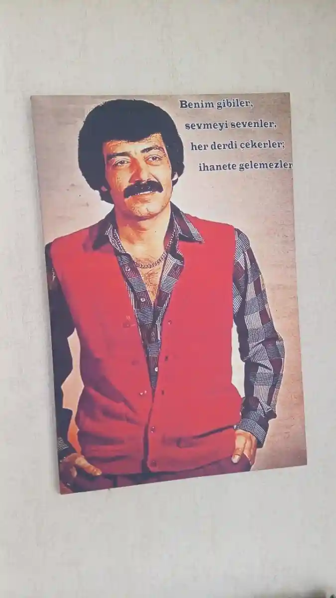 Müslüm gürses  duvar tablosu