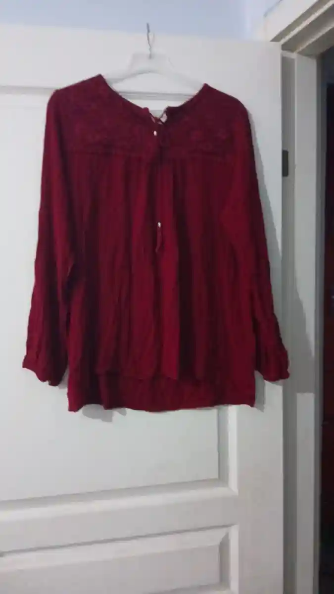 Bordo bağcıklı uzun kollu tunik