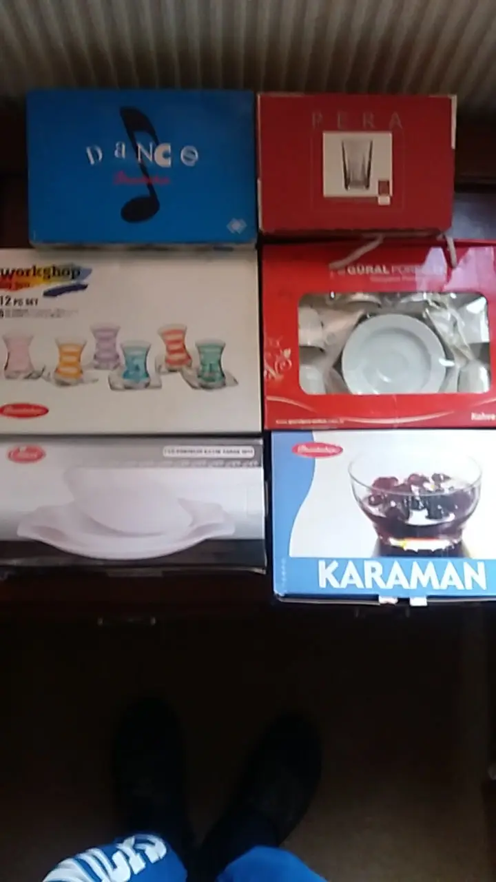 çay bardağı  porselen kahve fincanı bardak tatlı kasesi  kayık porselen tabak