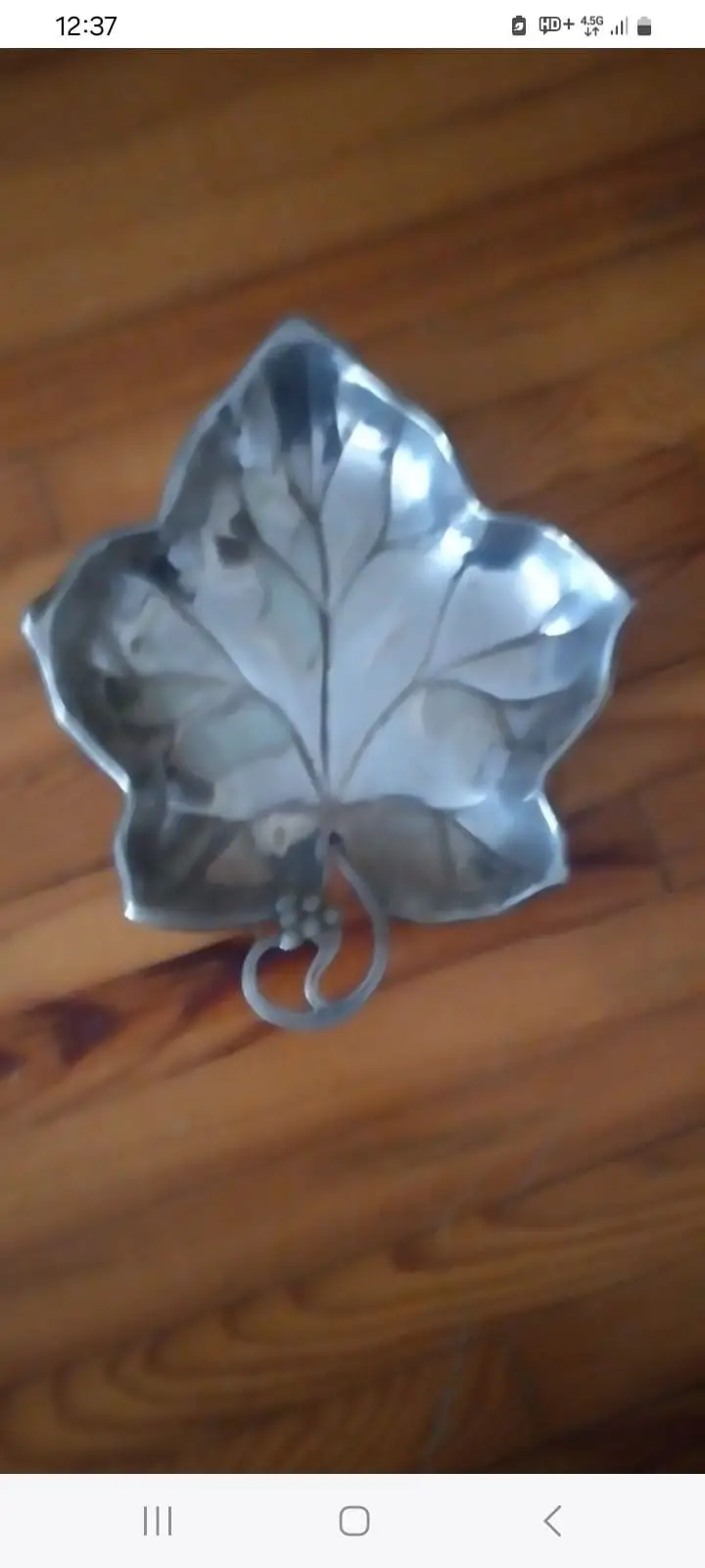 Metal yaprak şeklinde servis tabak