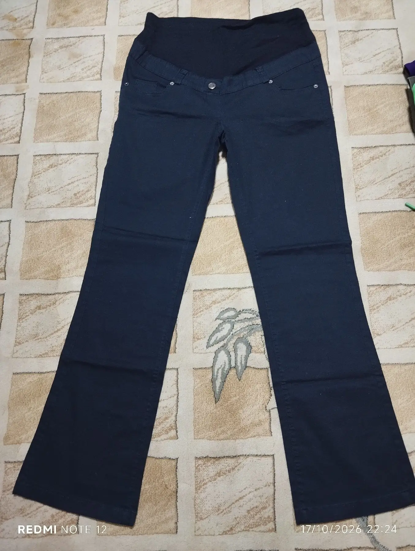 42 44 beden hamile pantolonu beli lastikli 1 2 kez kullanıldı